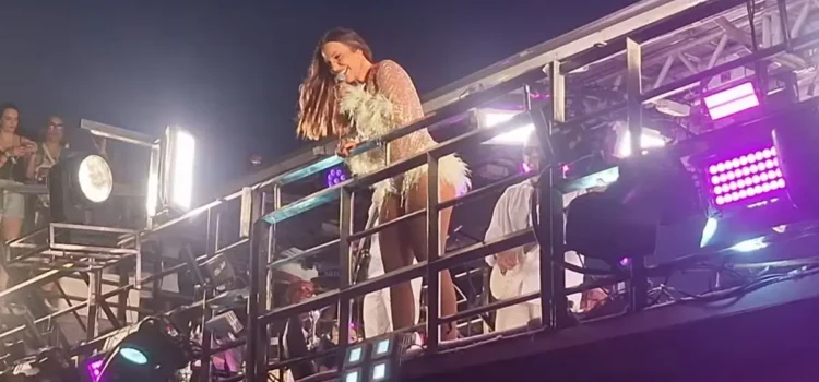 Ivete Sangalo interrompe apresentação e surpreende vendedora ao comprar toda mercadoria durante micareta