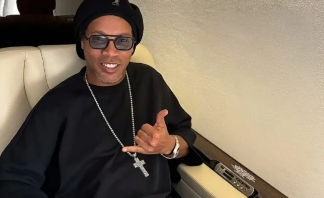 Rolê Aleatório: Ronaldinho Gaúcho é convidado a participar da COP-29, no Azerbaijão