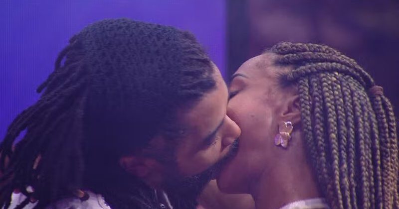 BBB 25: Demorou, mas rolou! Aline e Diogo dão beijão de tirar o fôlego; veja